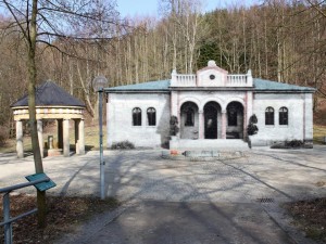 Montage Quellenplatz